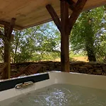Domaine Du 'mas De Tourel' - Avec Piscine Et Privatif Dans Le Lot