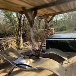 Orman Evi Domaine Du 'mas De Tourel' - Avec Piscine Et Privatif Dans Le Lot *