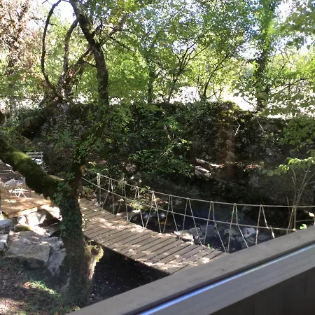 Avec Privatif Lodge *